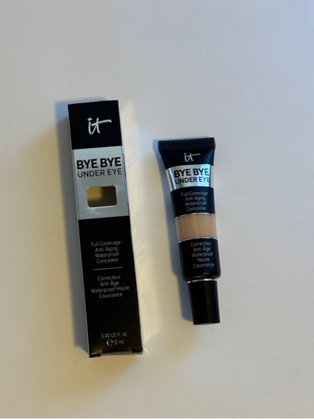 NEW IN BOX! it cosmetics Bye Bye Under Eye Concealer - Light Natural